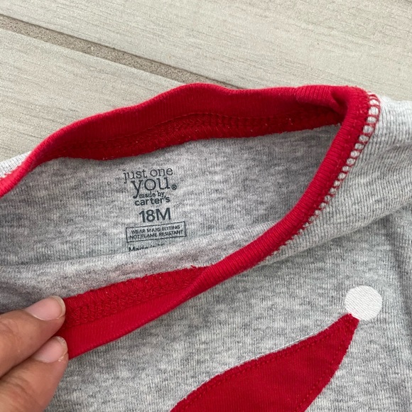 $15 for any 3 kids outfit-Carter’s Boys Santa Pjs - Picture 3 of 5